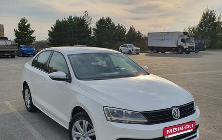 Volkswagen Jetta VI, 2015 год, 1 200 000 рублей, 3 фотография