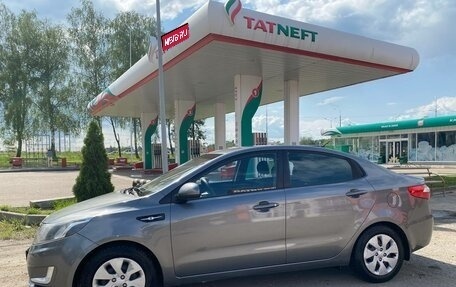 KIA Rio III рестайлинг, 2012 год, 700 000 рублей, 1 фотография