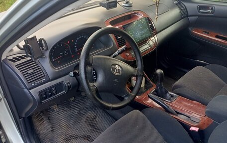 Toyota Camry V40, 2004 год, 700 000 рублей, 5 фотография