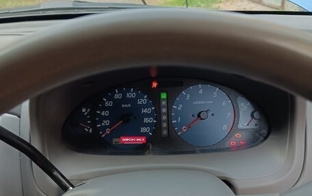 Nissan Cube II, 2001 год, 125 000 рублей, 19 фотография