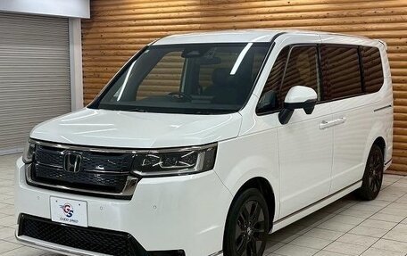 Honda Stepwgn IV, 2021 год, 1 950 000 рублей, 2 фотография