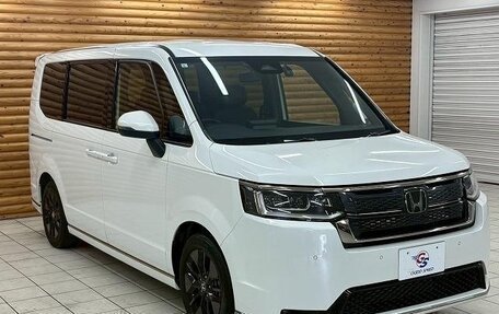 Honda Stepwgn IV, 2021 год, 1 950 000 рублей, 6 фотография