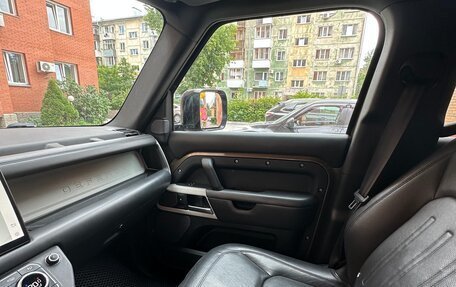Land Rover Defender II, 2021 год, 7 700 000 рублей, 5 фотография