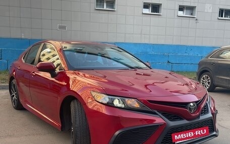 Toyota Camry, 2021 год, 2 750 000 рублей, 2 фотография