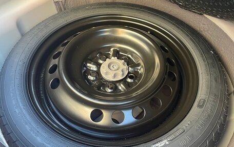 Toyota Camry, 2021 год, 2 750 000 рублей, 17 фотография