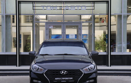 Hyundai Solaris II рестайлинг, 2017 год, 1 072 000 рублей, 2 фотография