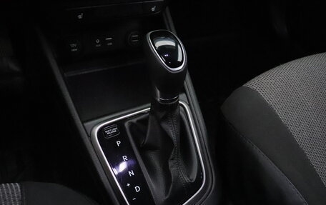 Hyundai Solaris II рестайлинг, 2017 год, 1 072 000 рублей, 15 фотография