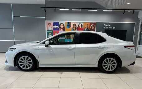 Toyota Camry, 2022 год, 3 249 000 рублей, 4 фотография