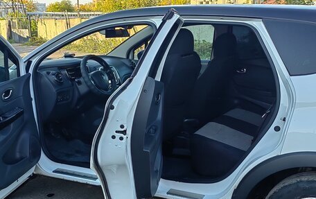 Renault Kaptur I рестайлинг, 2016 год, 1 330 000 рублей, 6 фотография