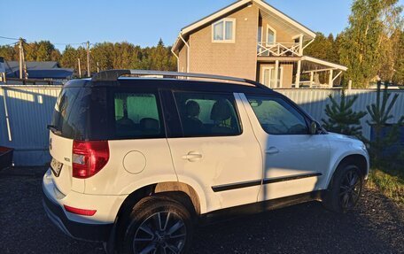 Skoda Yeti I рестайлинг, 2017 год, 1 400 000 рублей, 9 фотография
