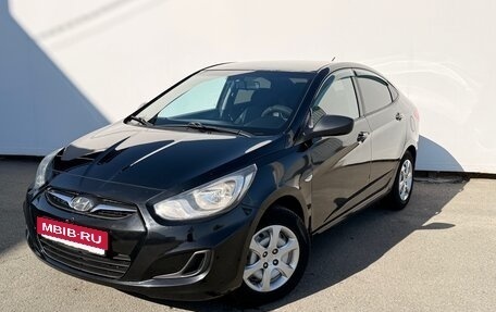 Hyundai Solaris II рестайлинг, 2011 год, 570 000 рублей, 1 фотография