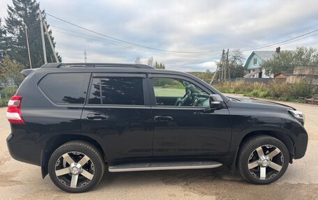 Toyota Land Cruiser Prado 150 рестайлинг 2, 2015 год, 4 250 000 рублей, 2 фотография