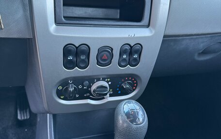 Renault Logan I, 2012 год, 549 000 рублей, 13 фотография