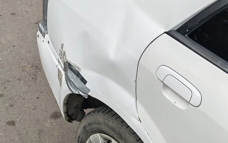 Mazda Familia, 2003 год, 210 000 рублей, 10 фотография