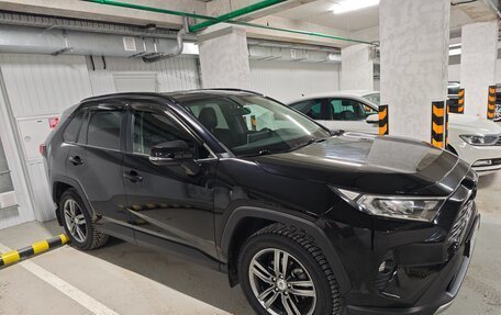 Toyota RAV4, 2020 год, 3 499 000 рублей, 9 фотография