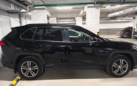 Toyota RAV4, 2020 год, 3 499 000 рублей, 12 фотография