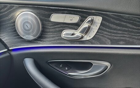 Mercedes-Benz E-Класс, 2020 год, 3 480 000 рублей, 8 фотография
