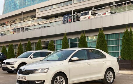 Skoda Rapid I, 2017 год, 1 225 000 рублей, 14 фотография