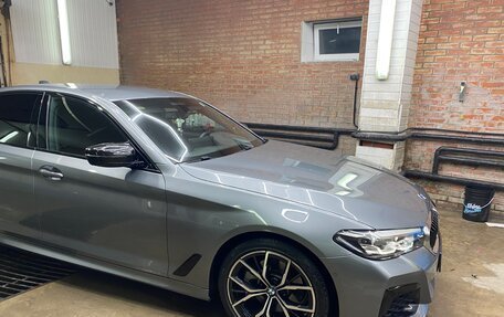 BMW 5 серия, 2023 год, 6 200 000 рублей, 6 фотография
