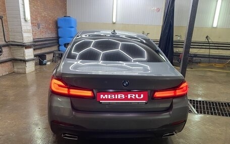 BMW 5 серия, 2023 год, 6 200 000 рублей, 2 фотография