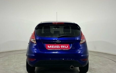 Ford Fiesta, 2015 год, 800 000 рублей, 3 фотография