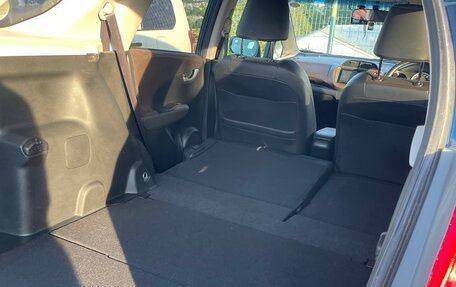 Honda Fit Shuttle I рестайлинг, 2011 год, 845 000 рублей, 19 фотография