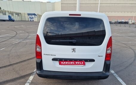 Peugeot Partner II рестайлинг 2, 2010 год, 990 000 рублей, 3 фотография