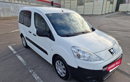Peugeot Partner II рестайлинг 2, 2010 год, 990 000 рублей, 5 фотография