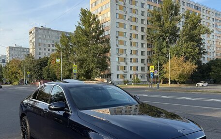 Mercedes-Benz E-Класс, 2017 год, 2 700 000 рублей, 3 фотография