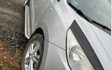 Hyundai Tucson III, 2011 год, 1 200 000 рублей, 2 фотография