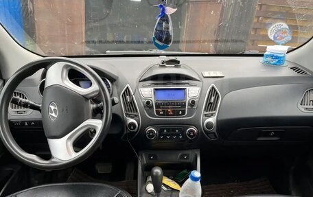 Hyundai Tucson III, 2011 год, 1 200 000 рублей, 5 фотография