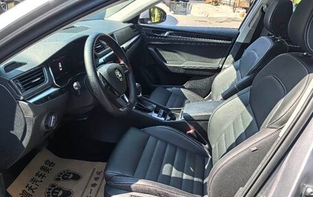 Skoda Superb III рестайлинг, 2022 год, 2 340 000 рублей, 8 фотография