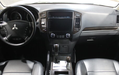 Mitsubishi Pajero IV, 2021 год, 3 749 000 рублей, 11 фотография