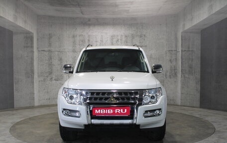 Mitsubishi Pajero IV, 2021 год, 3 749 000 рублей, 2 фотография