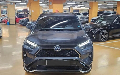 Toyota RAV4, 2021 год, 2 500 500 рублей, 2 фотография