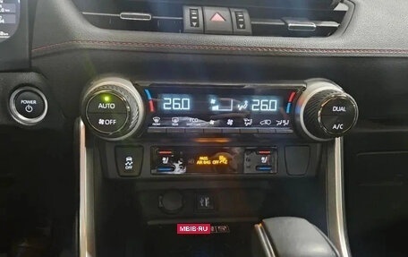 Toyota RAV4, 2021 год, 2 500 500 рублей, 12 фотография