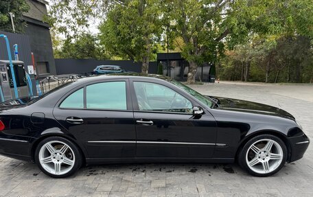 Mercedes-Benz E-Класс, 2003 год, 880 000 рублей, 4 фотография