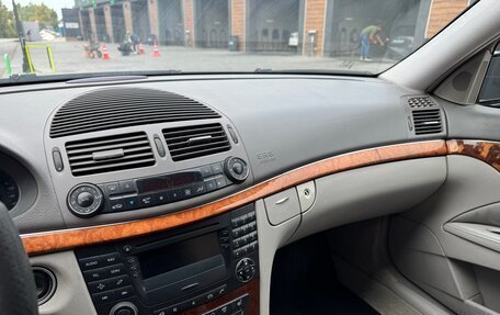Mercedes-Benz E-Класс, 2003 год, 880 000 рублей, 18 фотография