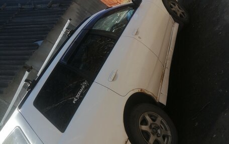 Nissan Wingroad III, 2000 год, 300 000 рублей, 2 фотография