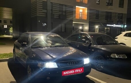 Audi A4, 1999 год, 179 999 рублей, 2 фотография