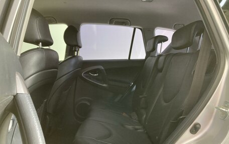Toyota RAV4, 2007 год, 1 350 000 рублей, 16 фотография