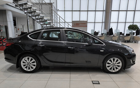 Opel Astra J, 2013 год, 890 000 рублей, 5 фотография