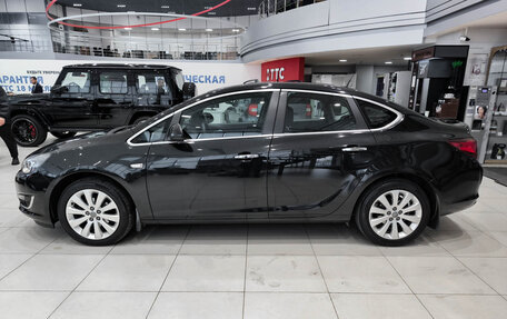 Opel Astra J, 2013 год, 890 000 рублей, 10 фотография
