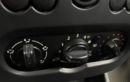 Renault Logan I, 2012 год, 374 777 рублей, 7 фотография