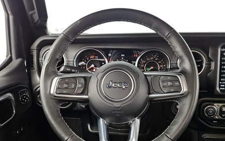Jeep Wrangler, 2022 год, 3 298 000 рублей, 19 фотография