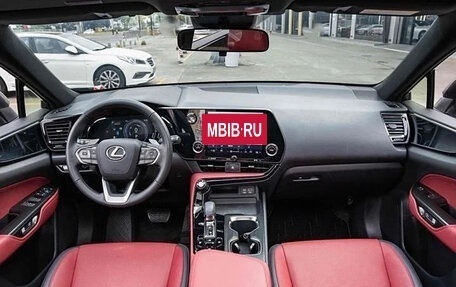 Lexus NX, 2022 год, 3 700 500 рублей, 10 фотография
