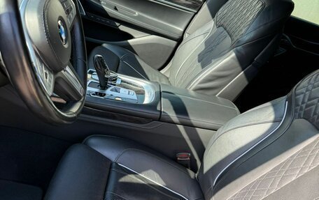 BMW 7 серия, 2021 год, 5 500 000 рублей, 12 фотография