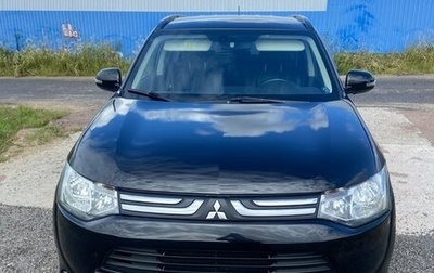 Mitsubishi Outlander III рестайлинг 3, 2013 год, 1 094 000 рублей, 1 фотография