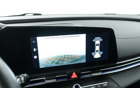 Hyundai Elantra, 2021 год, 2 315 000 рублей, 18 фотография