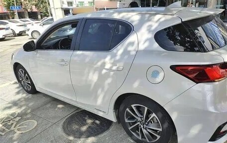 Lexus CT I рестайлинг, 2021 год, 2 200 000 рублей, 4 фотография